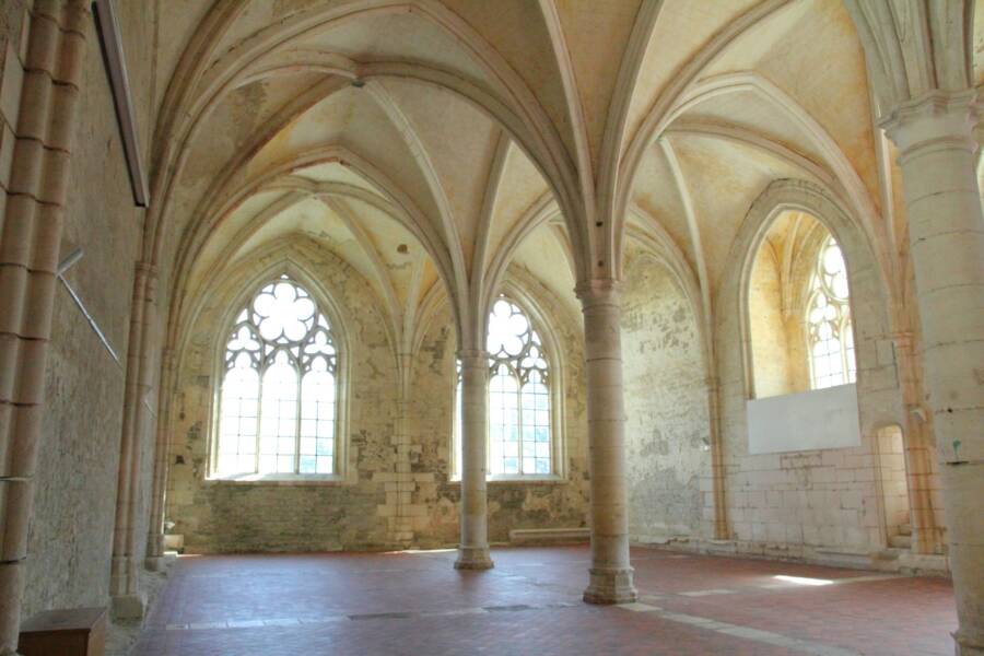 Vue intérieur de l'Abbaye de Reigny