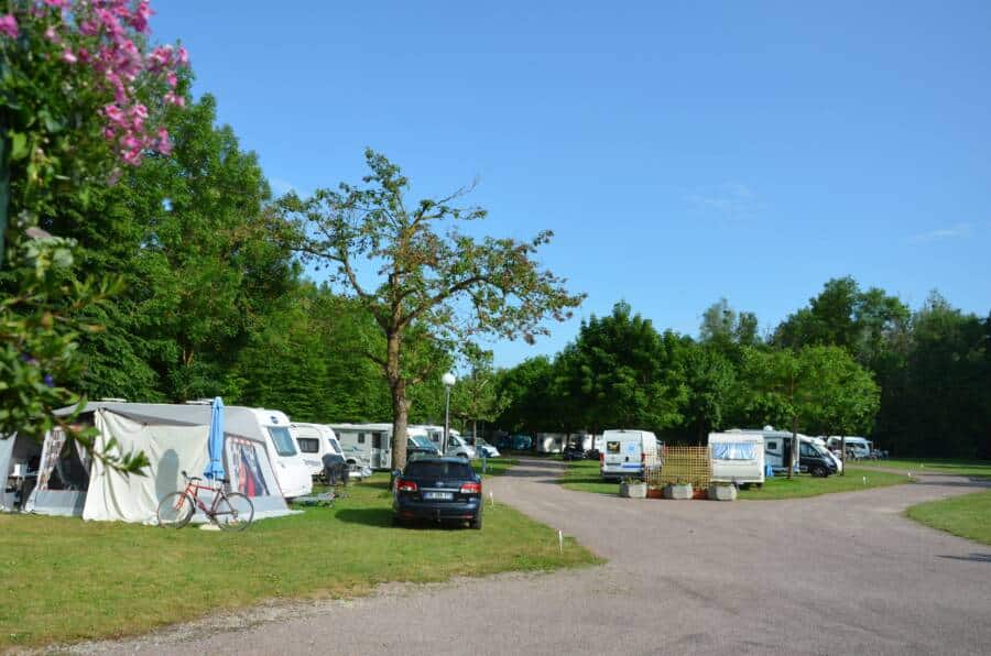 Camping Lézinnes