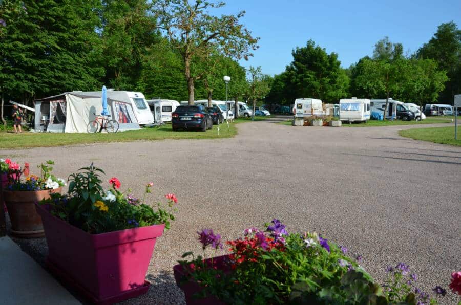 Camping Lézinnes